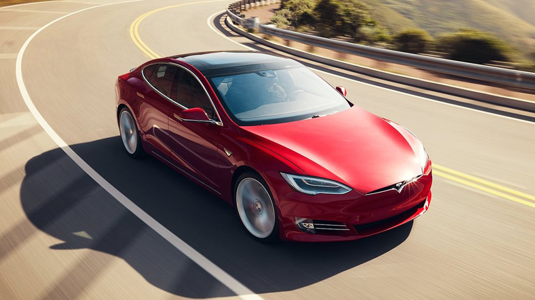 Πιο ακριβό το Tesla Model S στην Ελλάδα